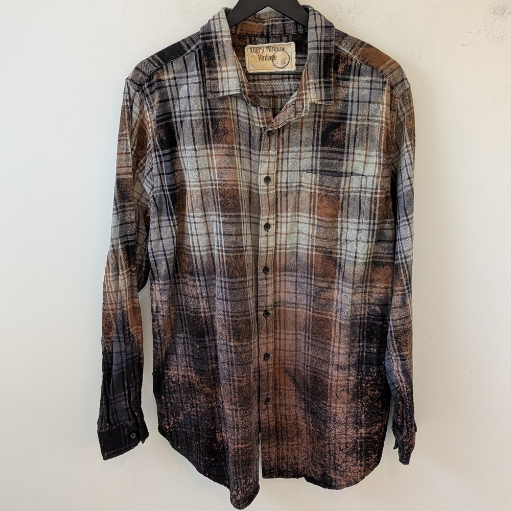 Angry Minnow Vintage Women's House Mormont Bleached Plaid Button Up Shirt XXL